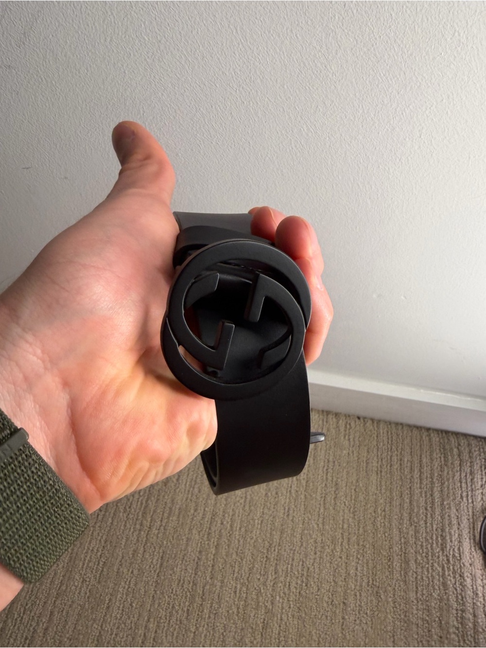 Gucci Men's Black Logo Belt - Black